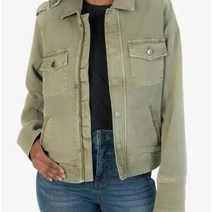 Kut from the Kloth Amanda Boxy Utility Jacket Green